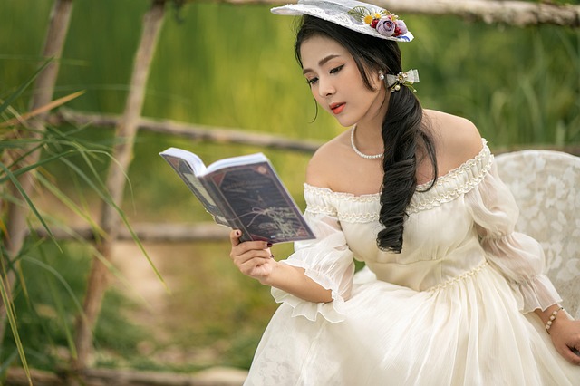 戀愛(ài)中頻繁“作妖”？原因可能遠(yuǎn)超你想象的安全感問(wèn)題！