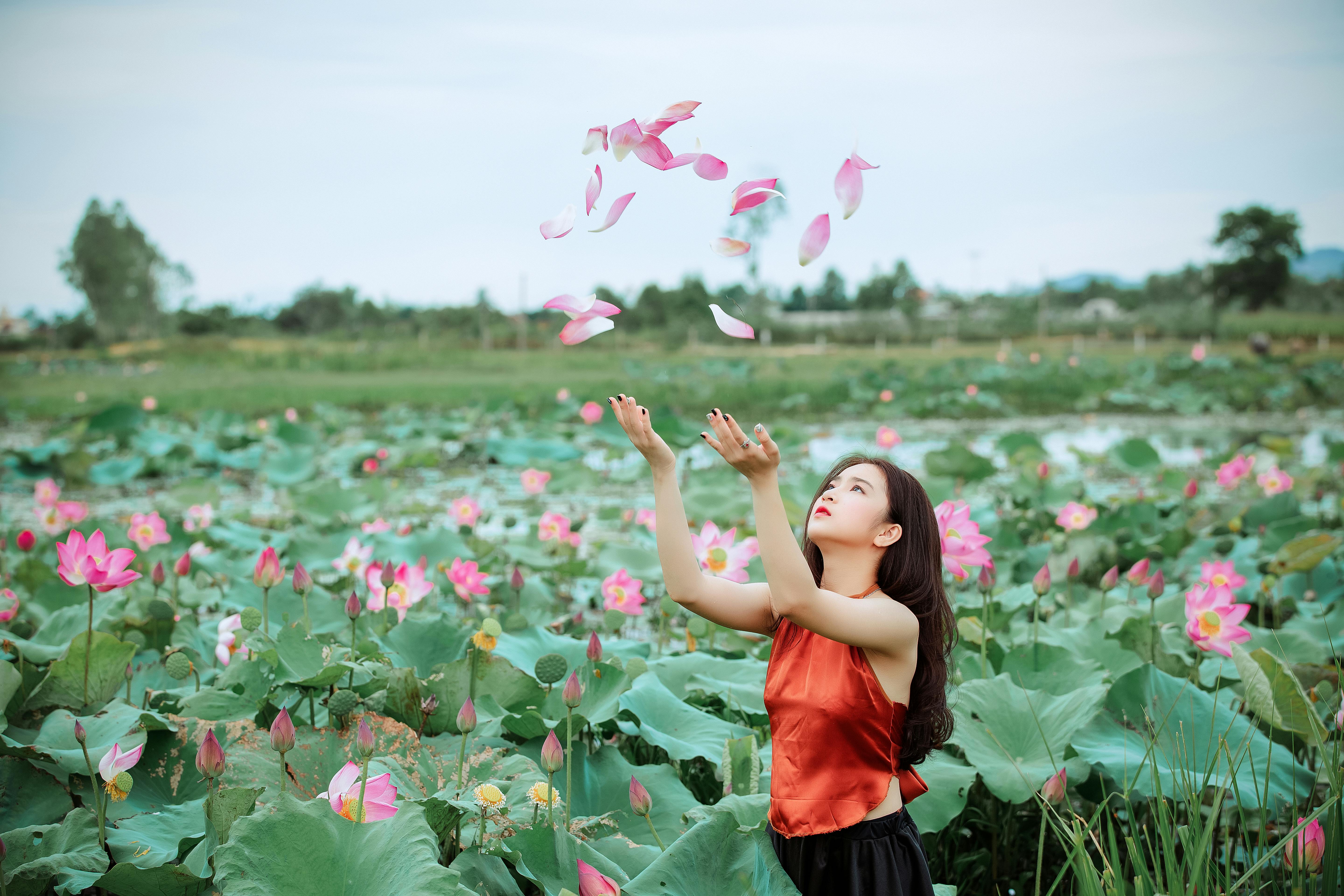 女生說無聊時，你是否也常常詞窮？這里有讓她不再無聊的貼心指南！