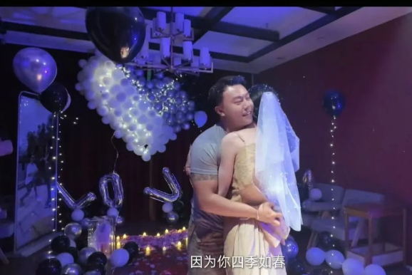 婚姻危機(jī),情感咨詢,婚姻經(jīng)營,情感交流,求婚時說什么最打動人心