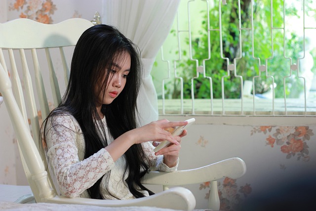 情感咨詢(xún),挽回女友,婚姻挽回,聊天技巧,夫妻無(wú)話(huà)可說(shuō)是不是該離婚