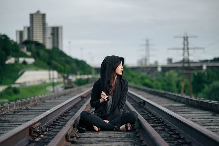 女兒20歲生日送什么禮物