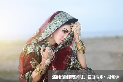 男朋友說要帶我去參加前女友婚禮，要不要去?