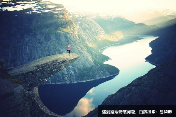 老婆出軌自己的朋友怎么辦才好？是離婚還是復(fù)合？