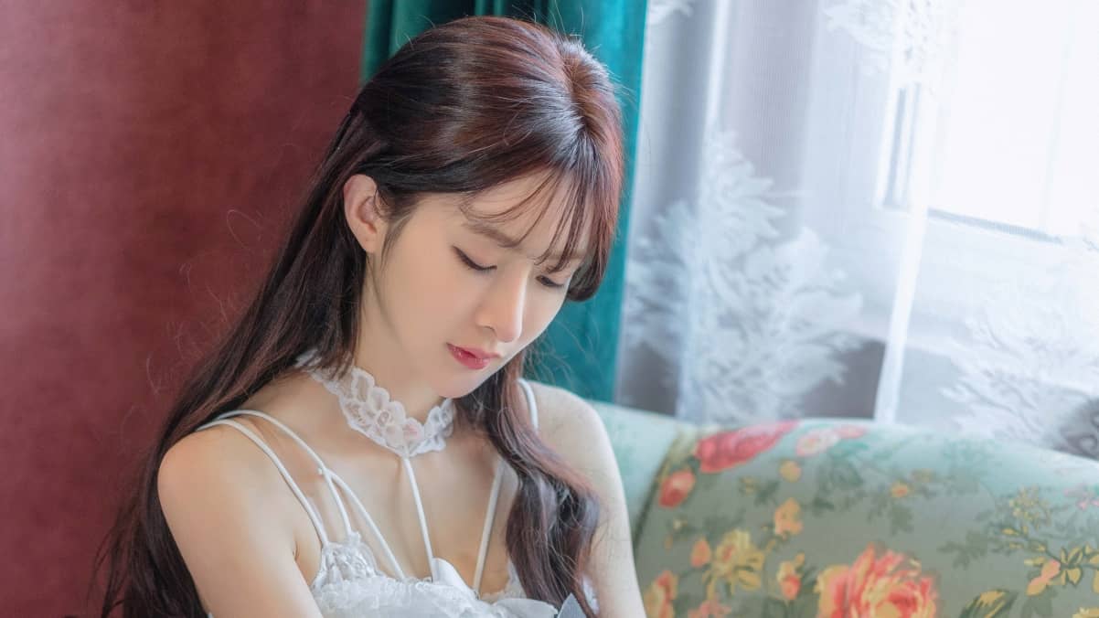 老公半夜送別女友：一段情感深刻的愛(ài)情故事