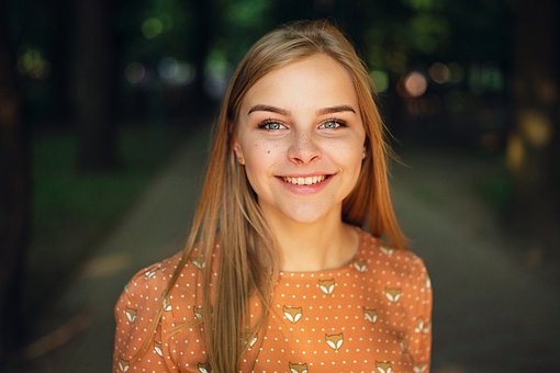 敢借錢給你的女人是不是傻