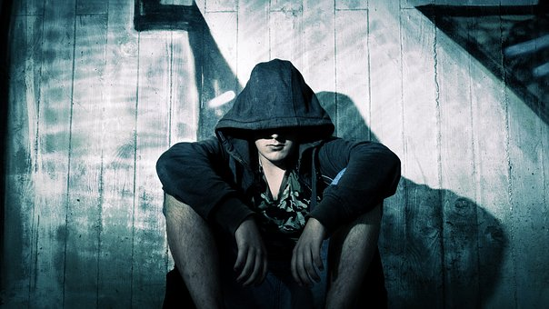 姚夢(mèng)麗心理咨詢(xún)師-擅長(zhǎng)人本主義取向，短期焦點(diǎn)治療，敘事治療