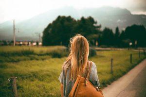 和女生相親怎樣可以看出對(duì)方喜歡上你了？可以從這幾方面測(cè)試