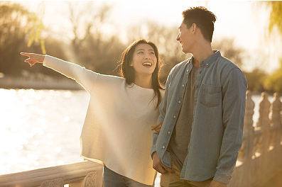 男人長(zhǎng)期出軌同一個(gè)女人是因?yàn)閻?ài)嗎？未必