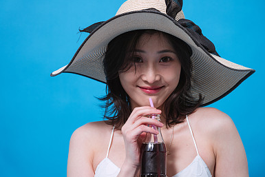 異地戀愛期間出軌的男人還能要嗎？聰明的女生是這樣做的！
