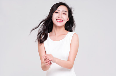 內(nèi)向老實的男生適合什么女生？速來查收你的緣分指南