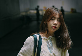 女人主動切斷婚外情感聯(lián)系