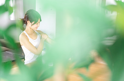 男人對(duì)你上癮的三種表現(xiàn)，讓你輕松讀懂他的心！